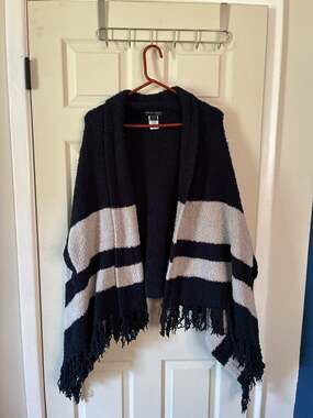 Barefoot Dreams CozyChic Malibu Wrap Striped Fringe Cardigan Poncho